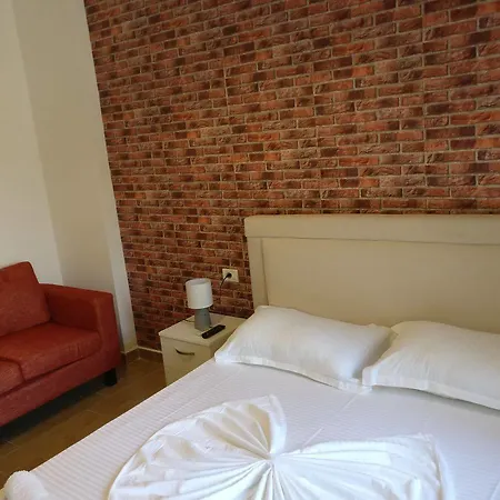 Omar Real Estate Apartment Tirana