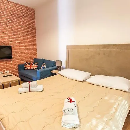 Omar Real Estate Apartment *
