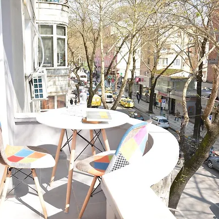 Omar Real Estate Apartment *