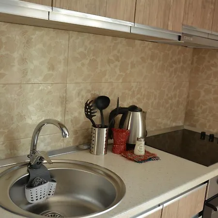 Omar Real Estate * Tirana