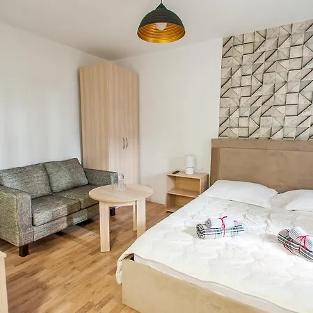 Apartment Omar Real Estate *